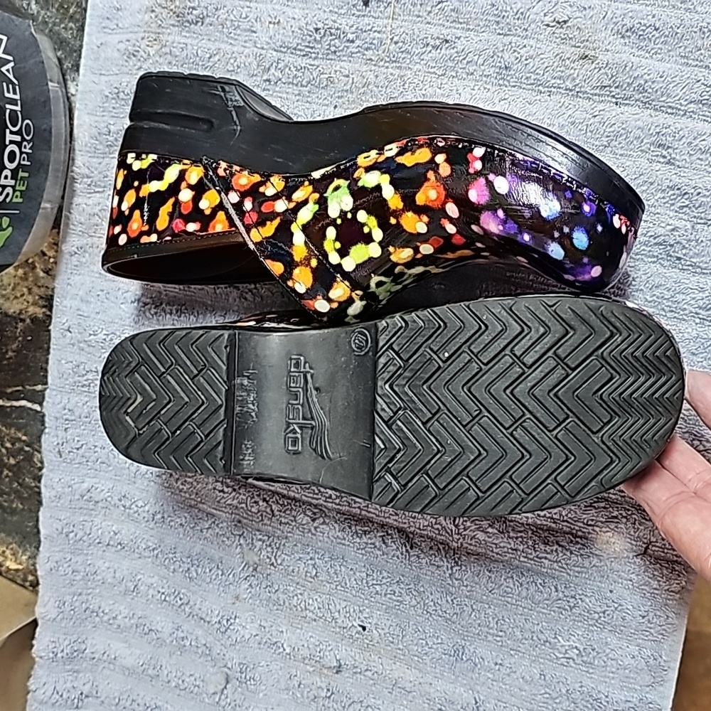 Dansko Clogs Multicolor - image 3